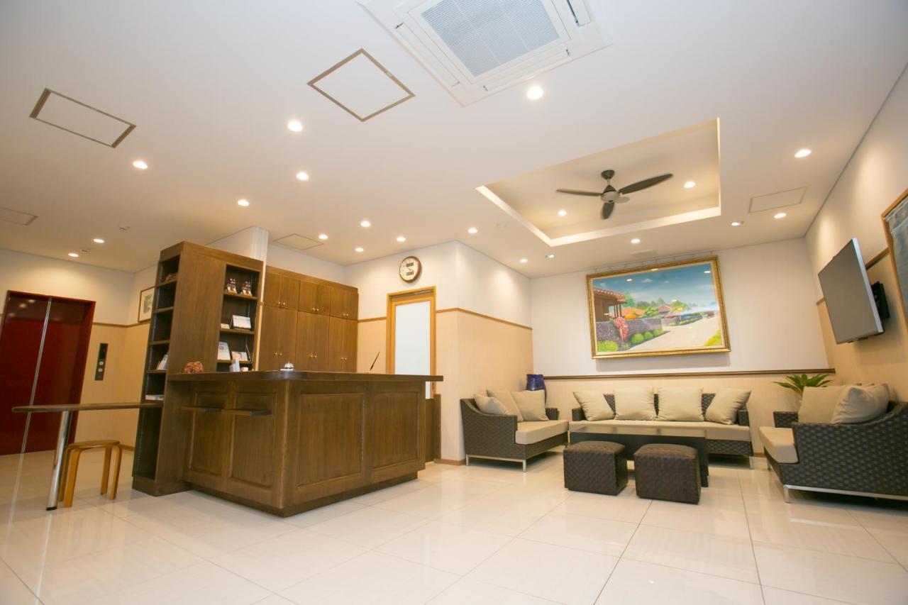 Sakura Resort Hotel Ishigaki Ishigaki  Экстерьер фото